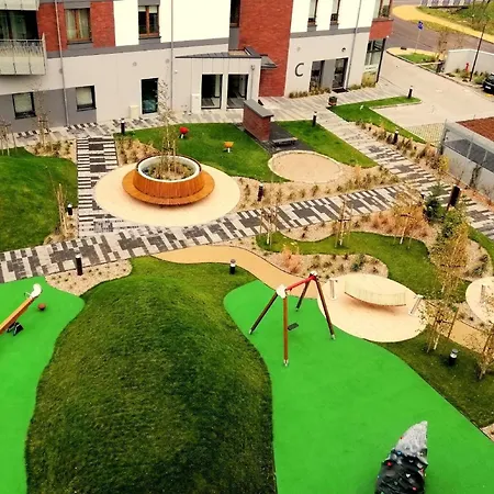 公寓 Brandneue In Mit Garten 科沃布热格